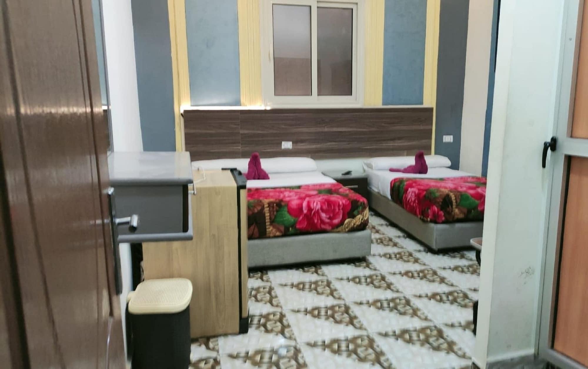 The Hotel Emerald Kairo Bagian luar foto