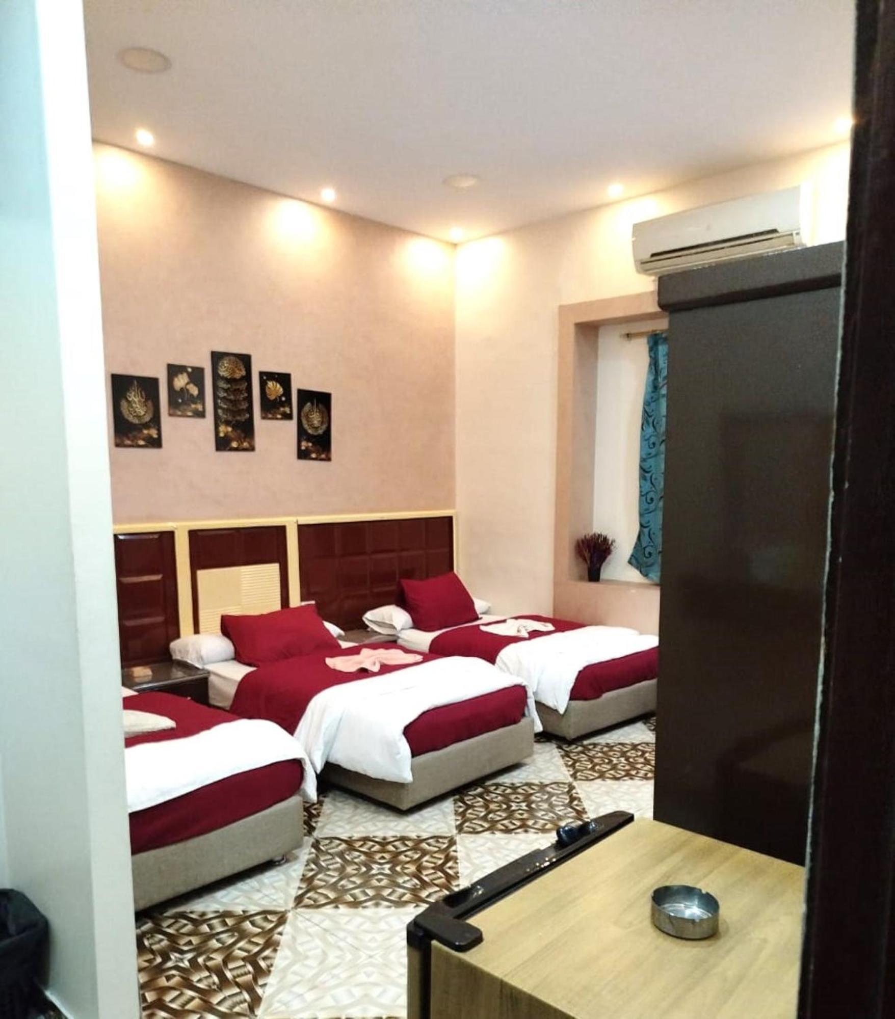 The Hotel Emerald Kairo Bagian luar foto